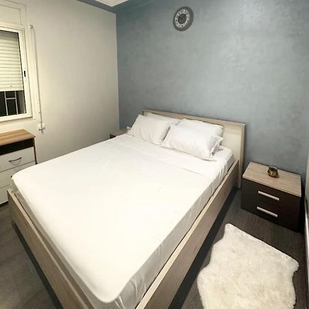 ラバトLuxurious 3 Beds Agdalアパートメント エクステリア 写真